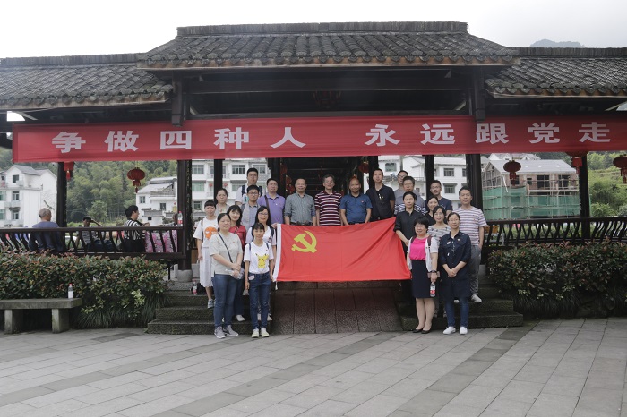 大二.jpg 大二.jpg