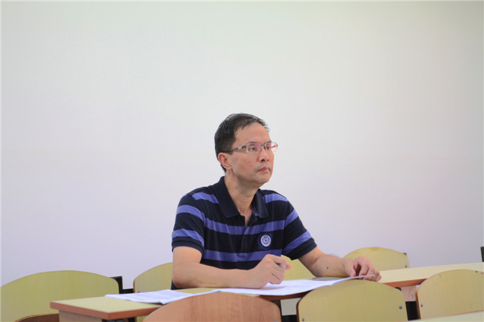 丁院长 销售管理课听课_副本.jpg