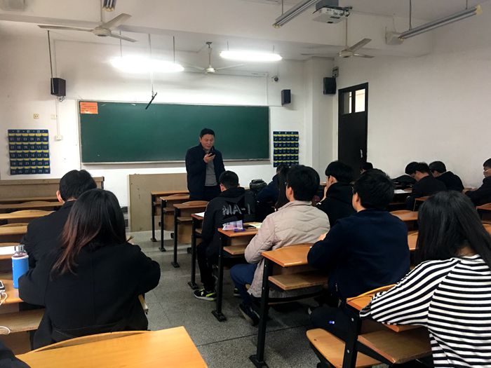 正文700-1.jpg