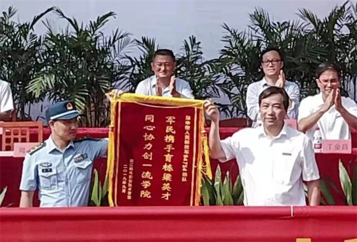 微信图片_20191008152519.jpg