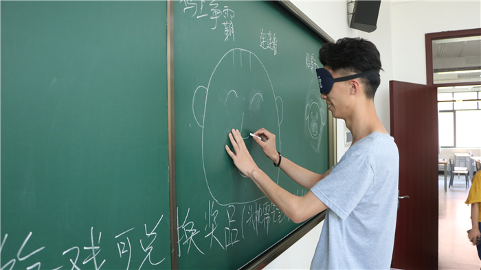 图片4.png 图片4.png